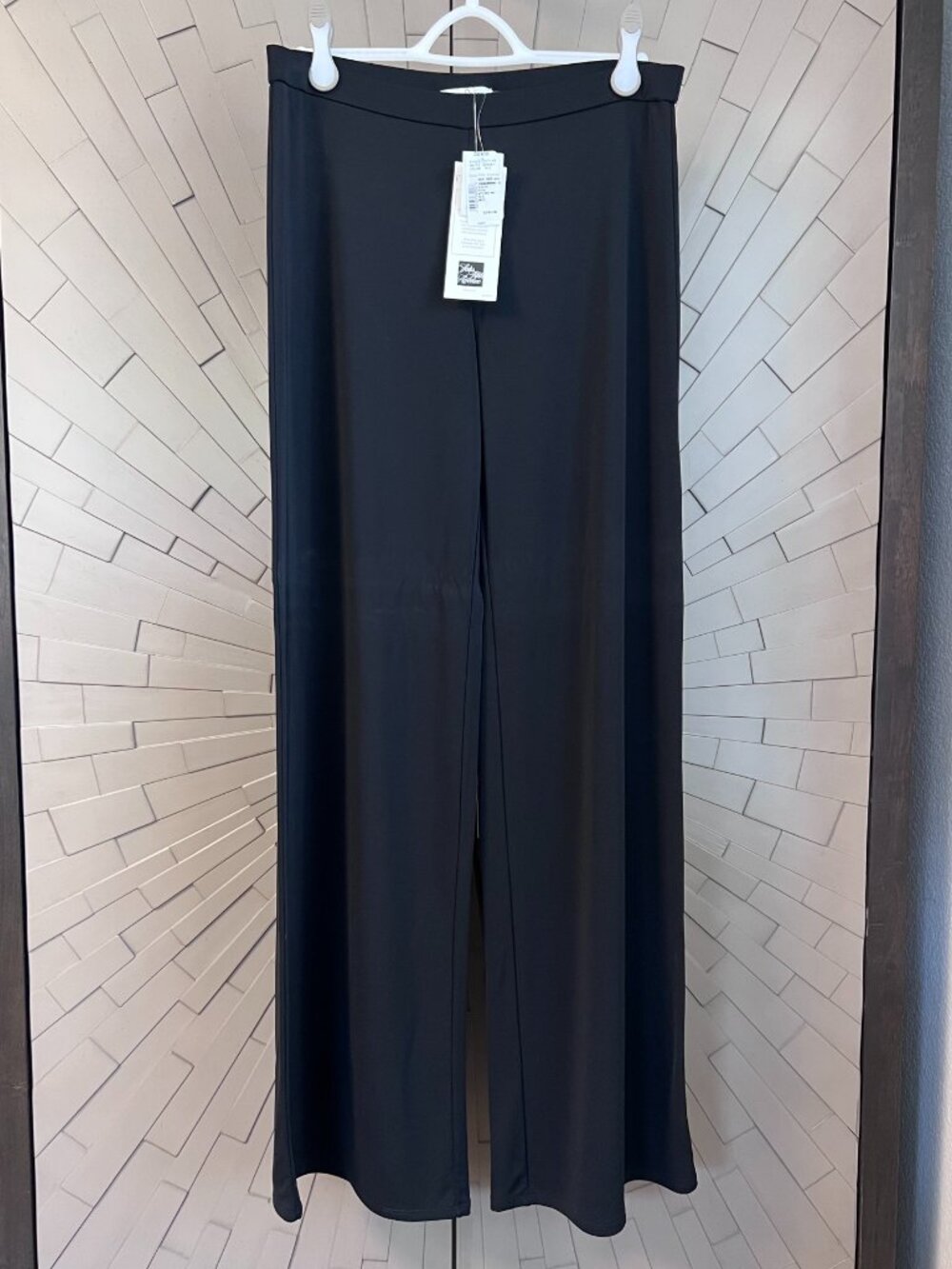 NWT Josie Natori Black Matte Jersey Elastic Waist Pants Medium